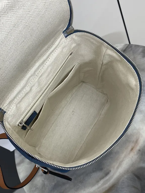 Loewe Bag 